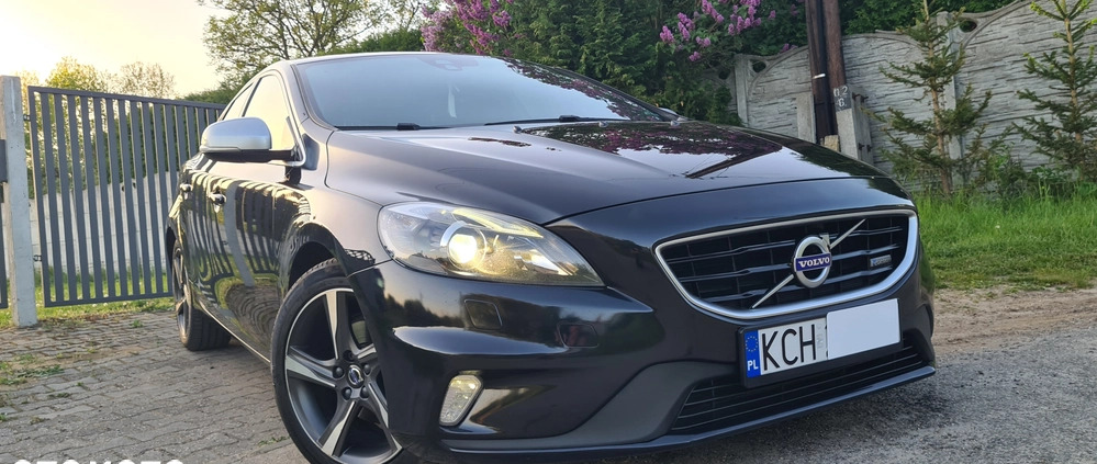 Volvo V40 cena 44900 przebieg: 229000, rok produkcji 2015 z Nowy Dwór Gdański małe 742